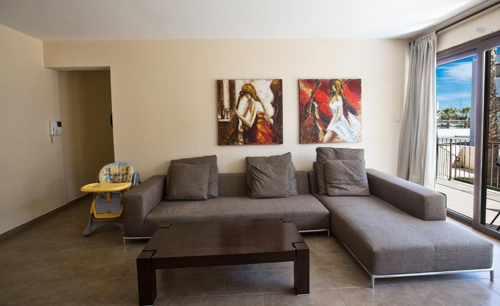 Napiana Apartments Agia Napa Quarto foto