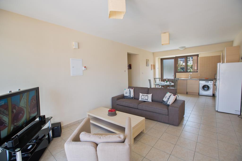 Napiana Apartments Agia Napa Quarto foto