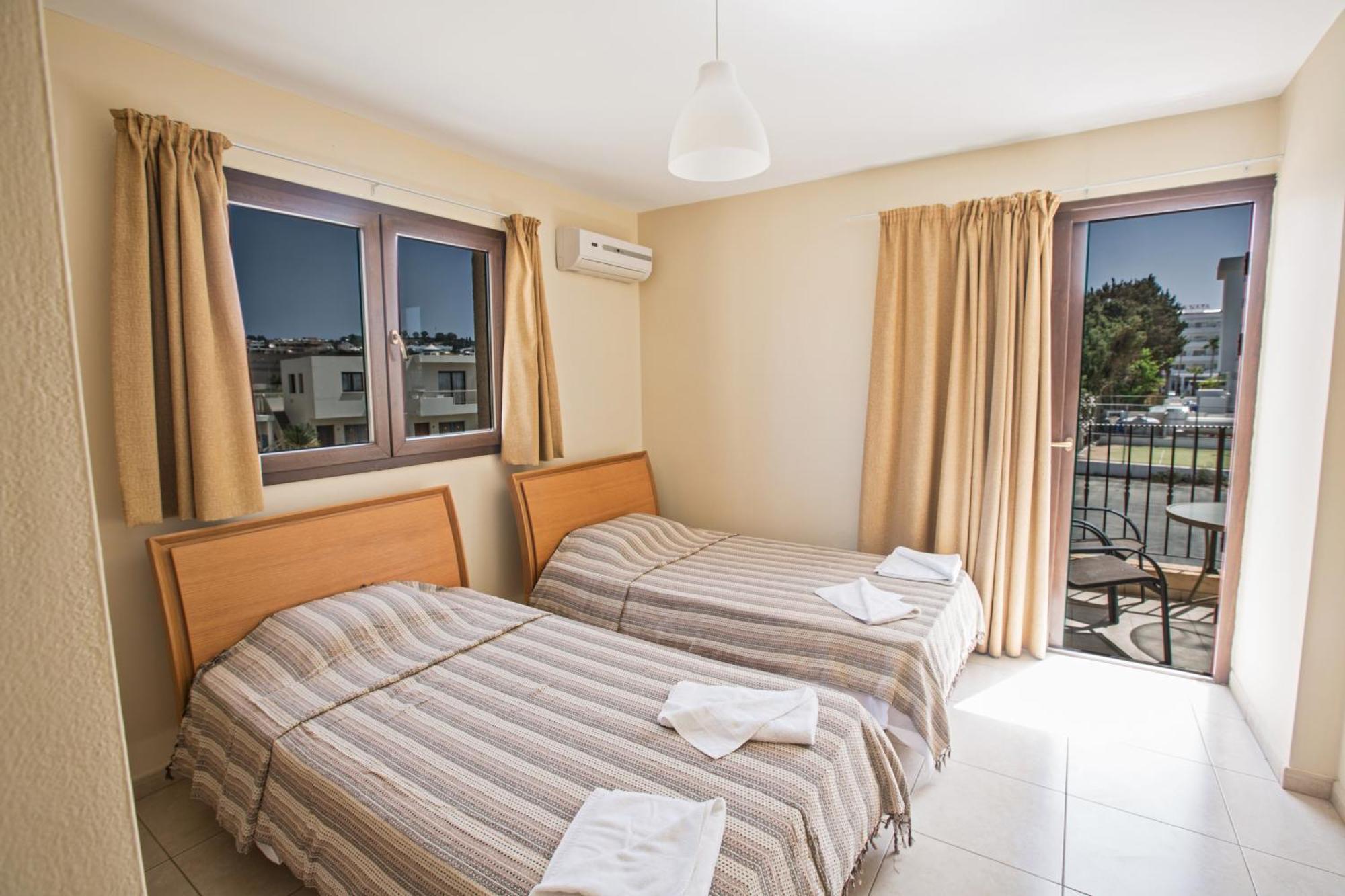Napiana Apartments Agia Napa Quarto foto
